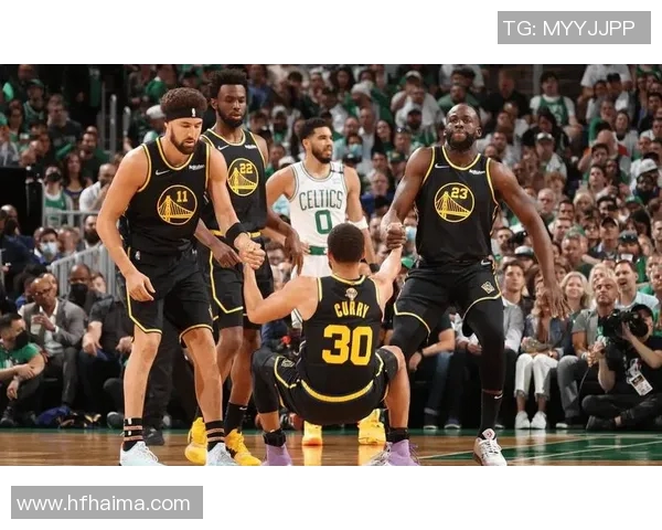 克莱汤普森:勇士队的三分神射手与篮球传奇的崛起之路 克莱汤普森:勇士队的三分神射手与篮球传奇的崛起之路